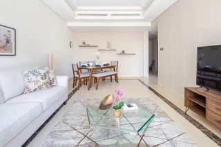 Дубай: Impressive 2BR Loft W/ Study In Downtown Dubai