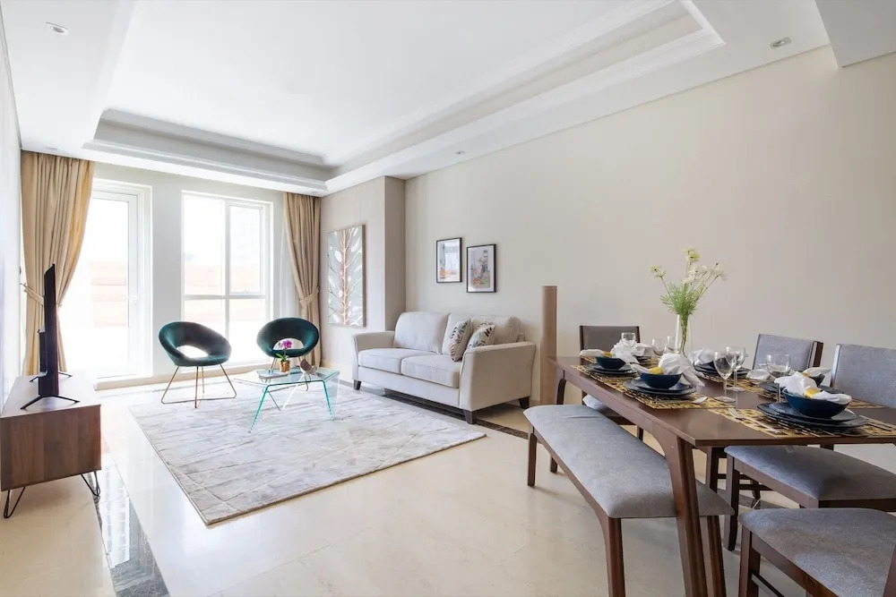 Дубай: Impressive 2BR Loft W/ Study In Downtown Dubai