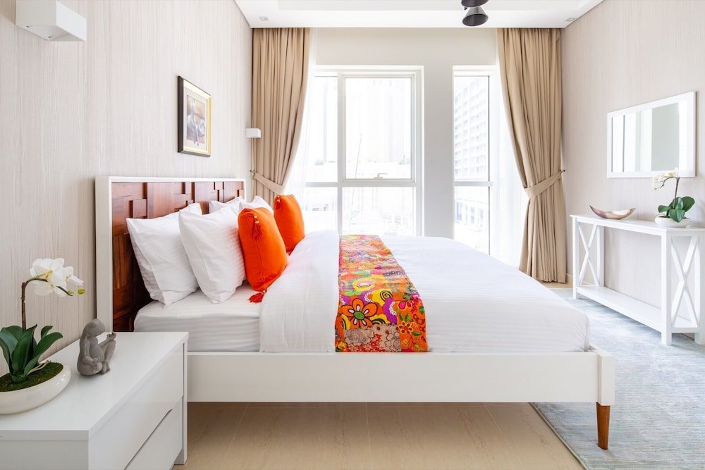 Дубай: Impressive 2BR Loft W/ Study In Downtown Dubai