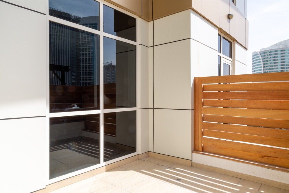 Дубай: Impressive 2BR Loft W/ Study In Downtown Dubai