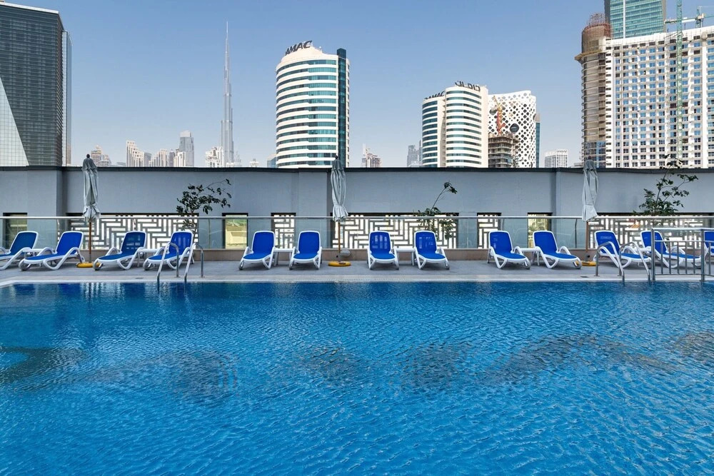 Дубай: Stylish & Space-savvy 1BR Apt in Business Bay