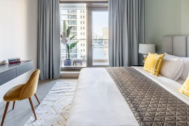 Дубай: Modern & Classy 1BR Overlooking Marina!
