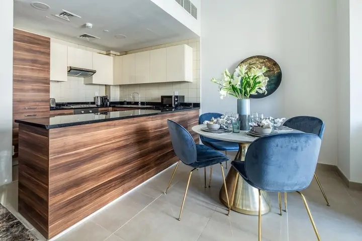 Дубай: Modern & Classy 1BR Overlooking Marina!