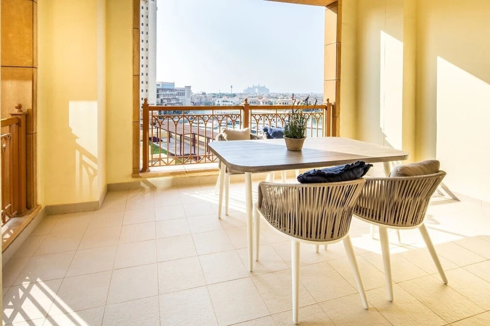 Дубай: Refined 2BR Luxury Apartment at Palm Jumeirah