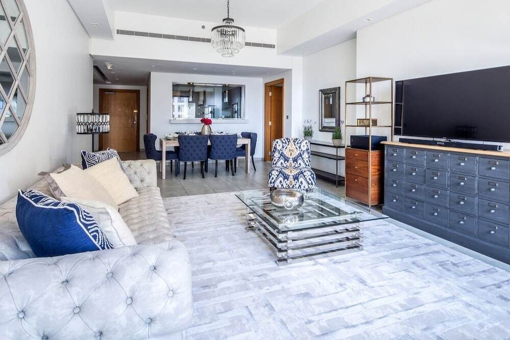 Дубай: Refined 2BR Luxury Apartment at Palm Jumeirah
