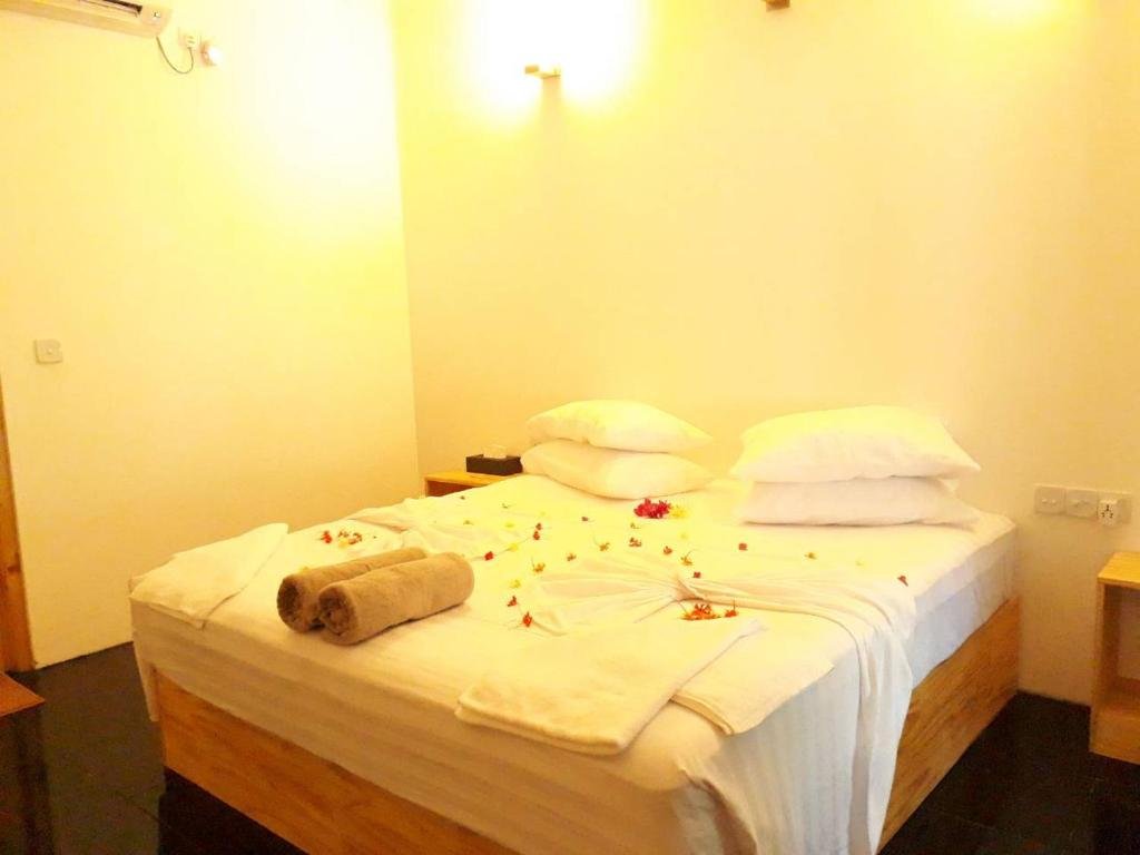 Thoddoo Beach Holiday Inn — фото 2