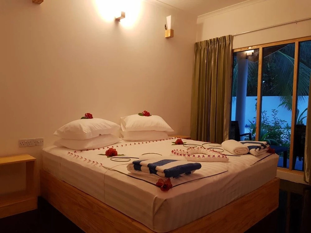 Атолл Алиф-Алиф: Thoddoo Beach Holiday Inn