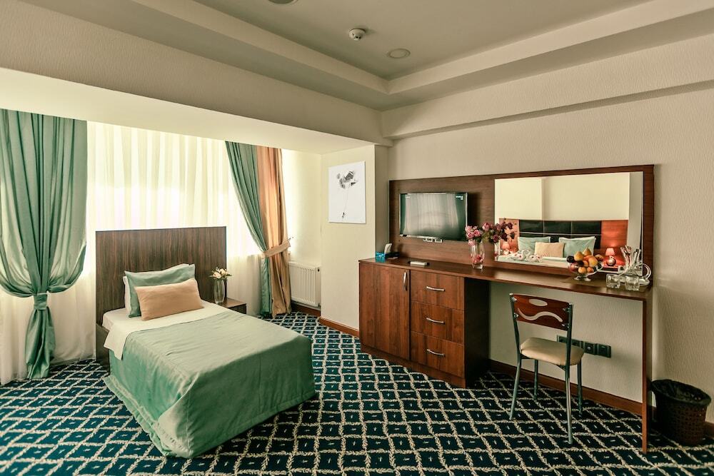 Баку: Hotel 28