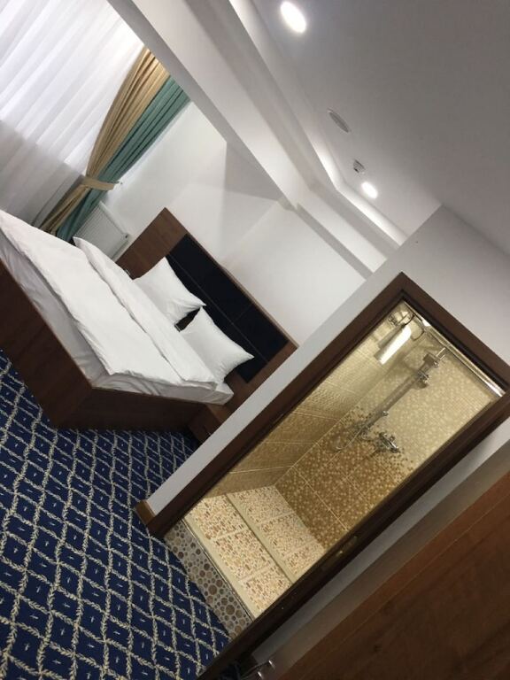Баку: Hotel 28