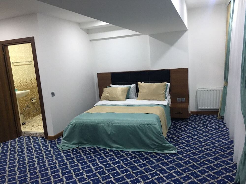 Баку: Hotel 28