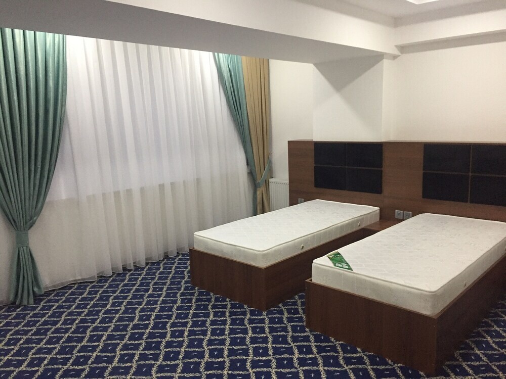 Баку: Hotel 28