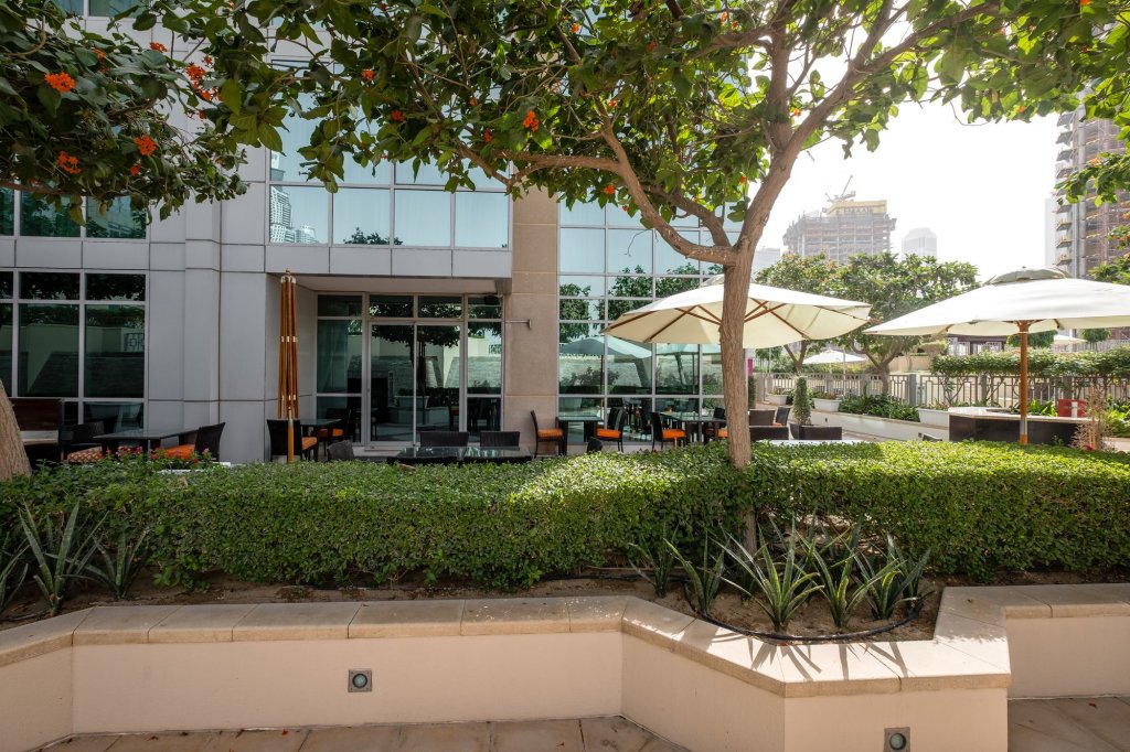 Дубай: GuestReady - Burj Residence