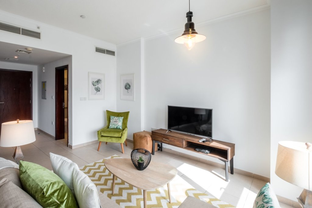 Дубай: GuestReady - Burj Residence