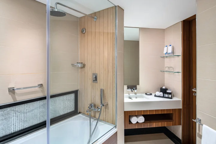 Дубай: Sheraton Dubai Creek Hotel & Towers