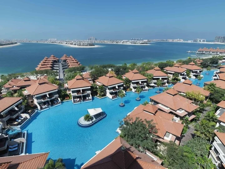 Дубай: Luton Vacation Anantara South Residence
