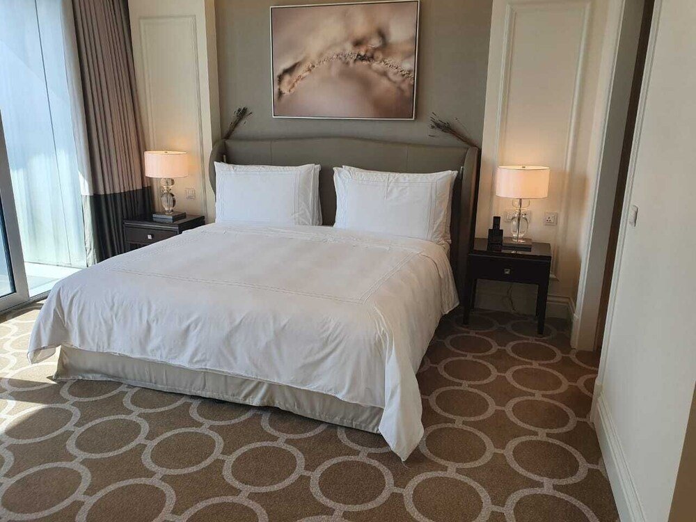 Дубай: Ultimate Luxury at the Address Residence Boulevard