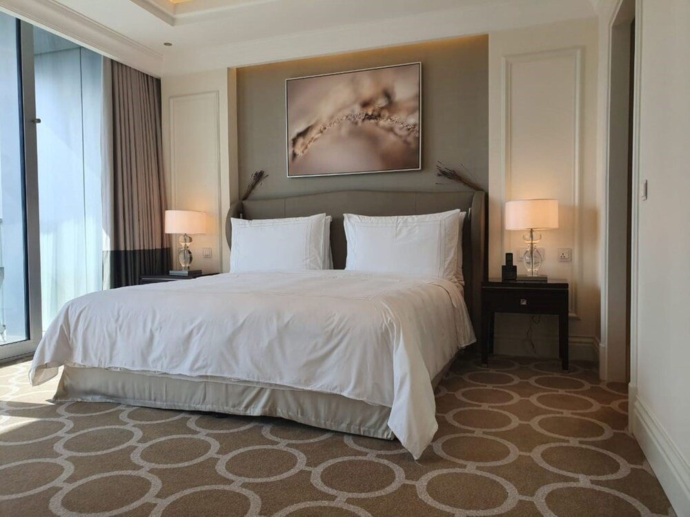 Дубай: Ultimate Luxury at the Address Residence Boulevard