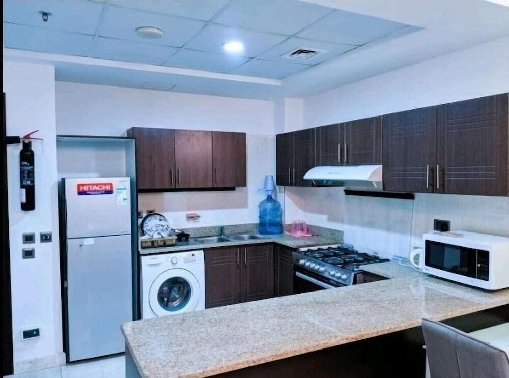 Дубай: Deluxe One Bedroom Apartment near Mall of Emirates