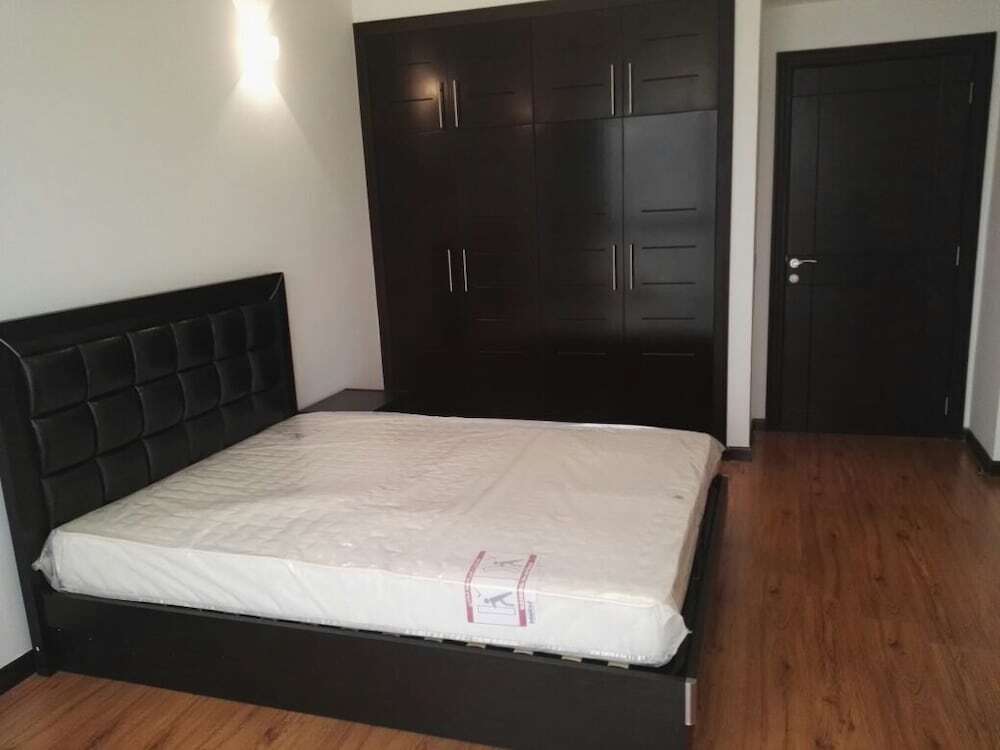 Дубай: Deluxe One Bedroom Apartment near Mall of Emirates
