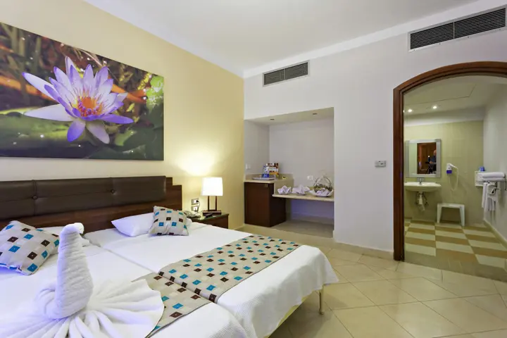 Эль-Гуна: Three Corners Rihana Resort