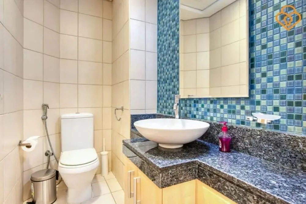 Дубай: Building No.1  Shoreline  Palm Jumeirah - Apartment 301