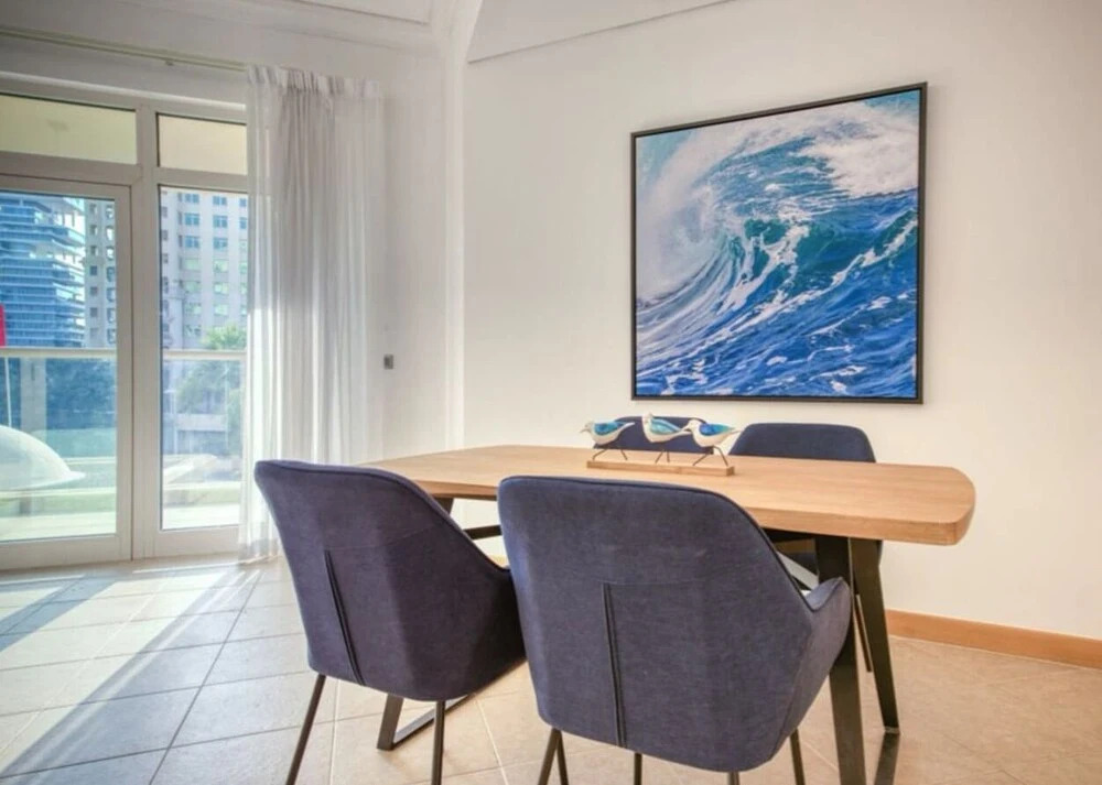 Дубай: Building No.1  Shoreline  Palm Jumeirah - Apartment 301