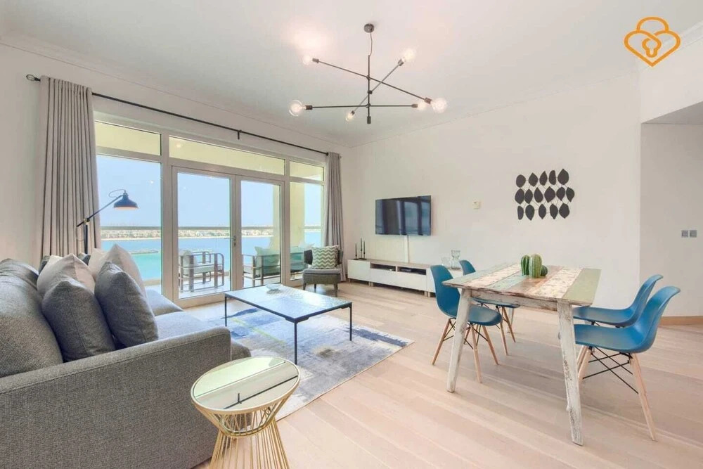 Дубай: Building No. 2 Shoreline  Palm Jumeirah - Apartment 405