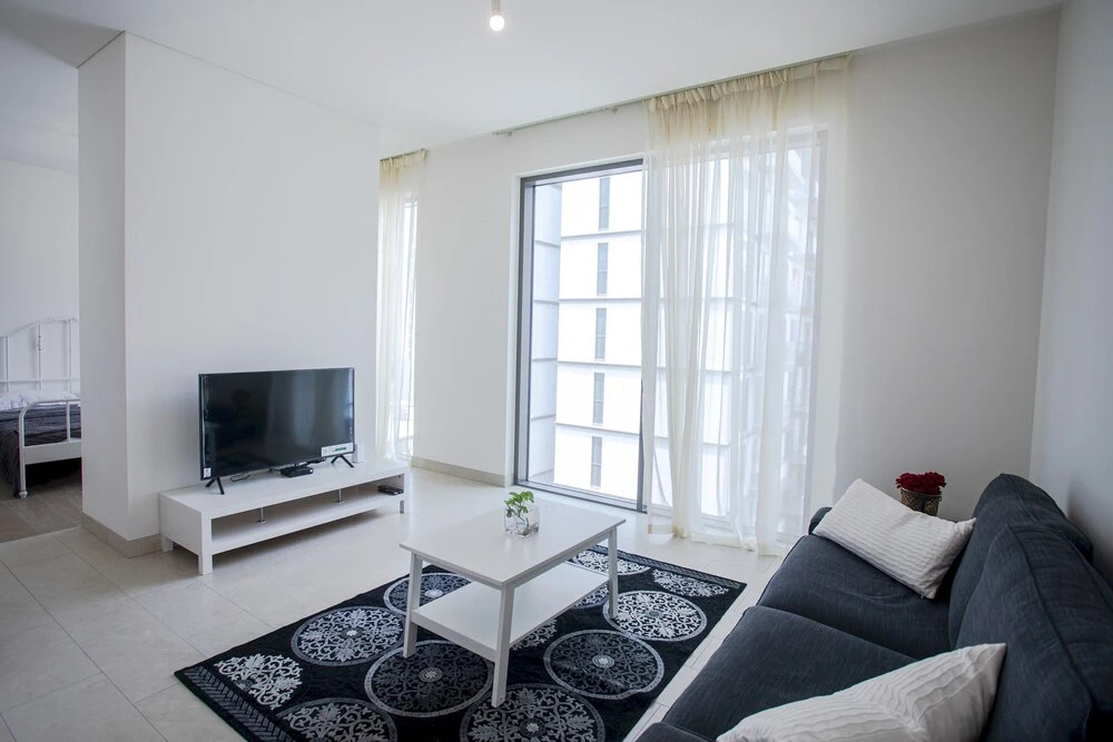 Дубай: Luxury Studio Apartment at Sobha Hartland