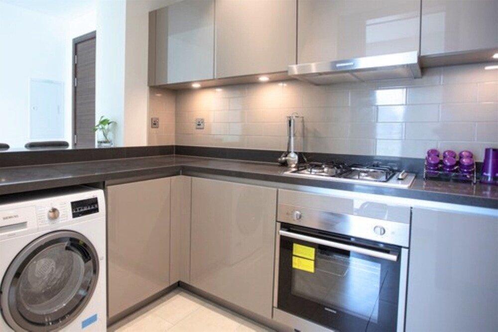 Дубай: Luxury Studio Apartment at Sobha Hartland