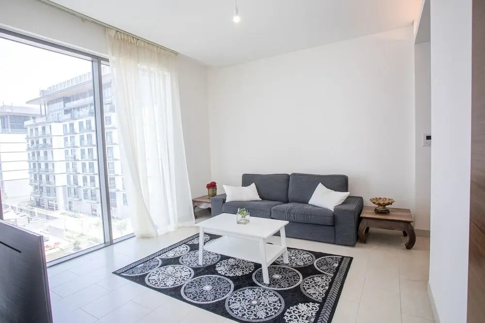 Дубай: Luxury Studio Apartment at Sobha Hartland