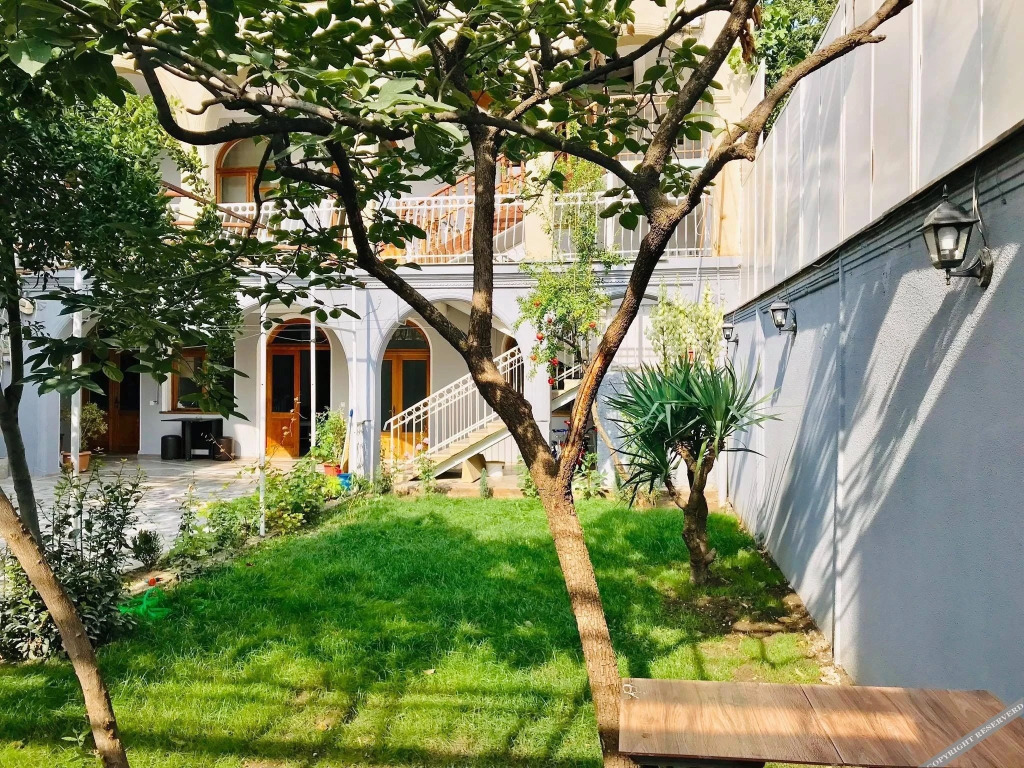 Тбилиси: Апартаменты Grayhouse Elia
