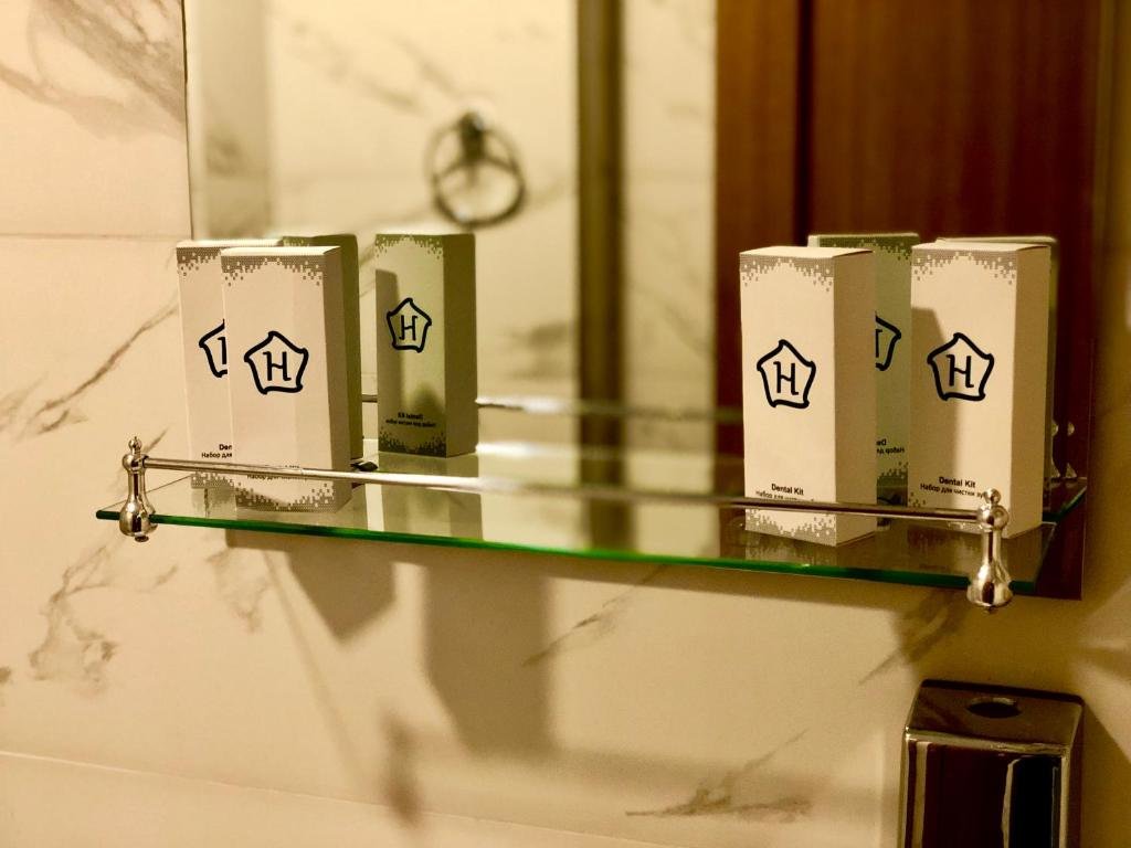 Тбилиси: Tbili Hotel
