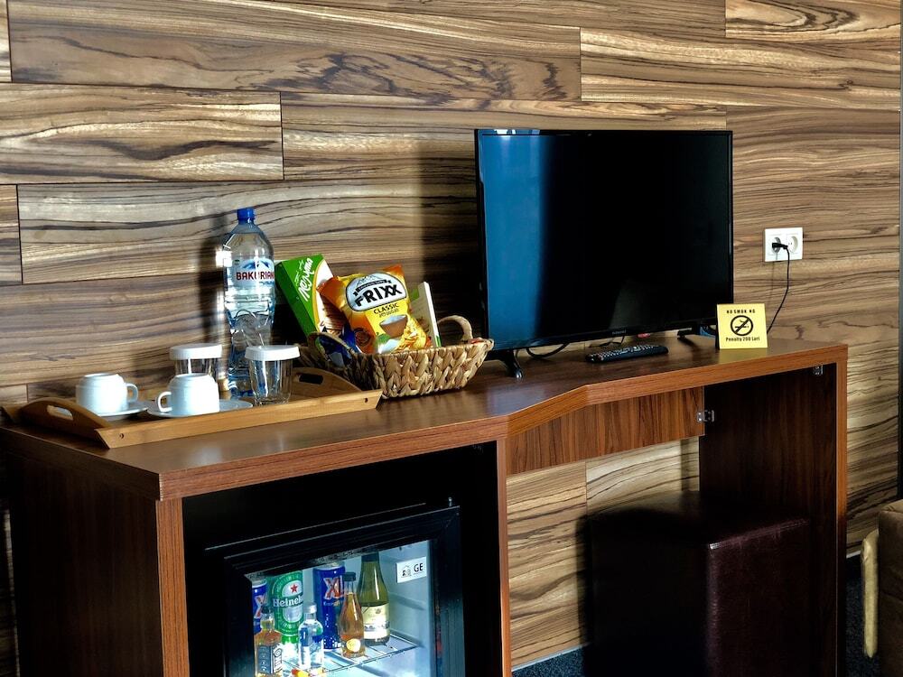 Тбилиси: Tbili Hotel