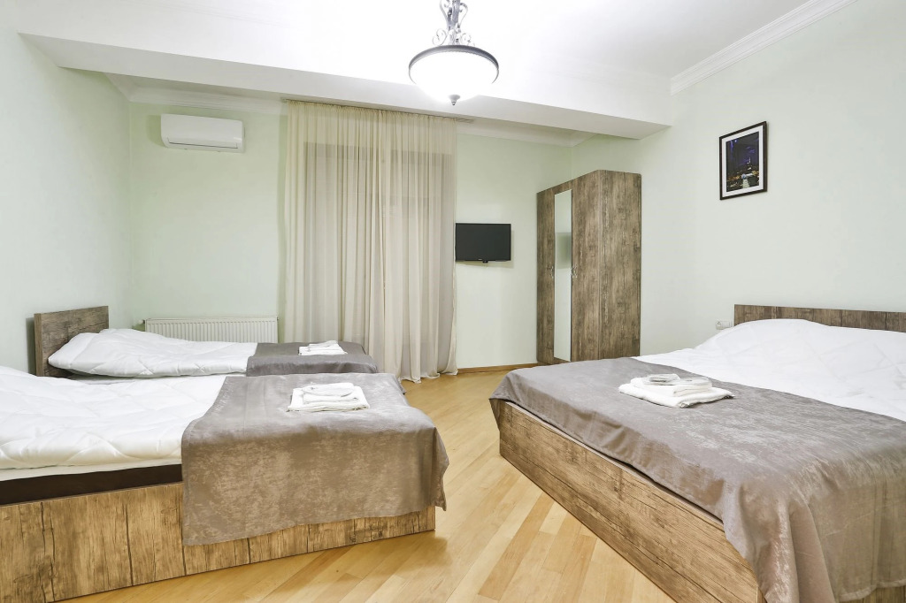 Тбилиси: Hotel Kandelaki Tbilisi