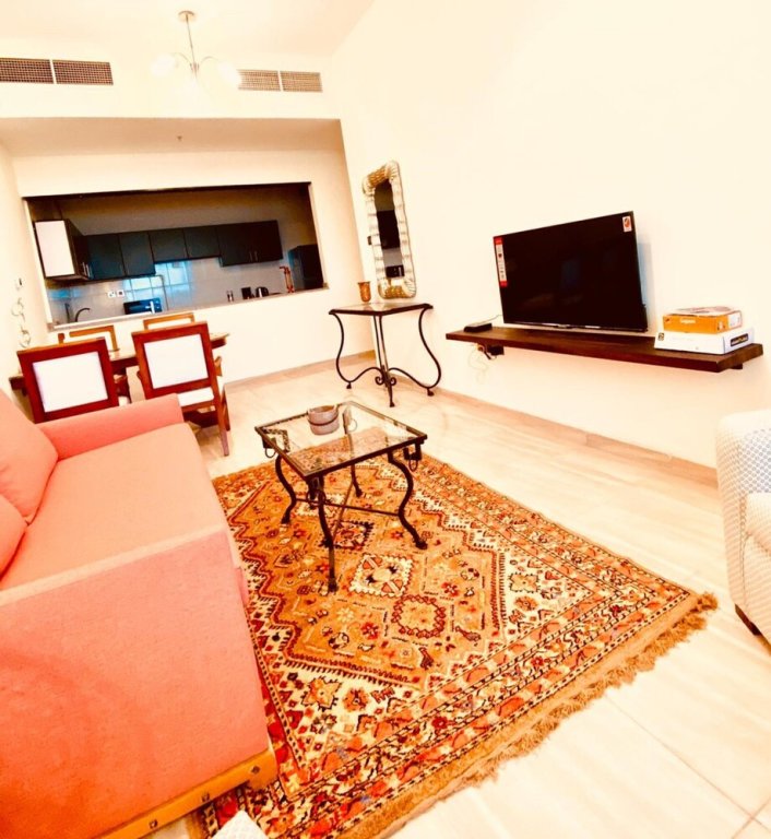 Дубай: Cosy & Cute 2bedroom Dubai Tasaheel