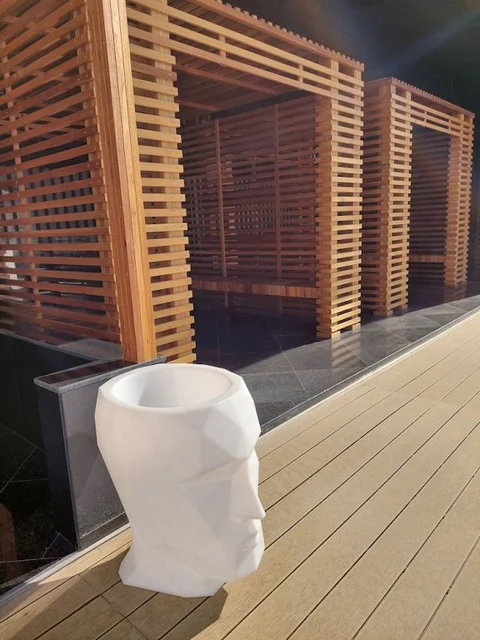 Дубай: Brand New Modern Studio, Burj Khalifa View Pool