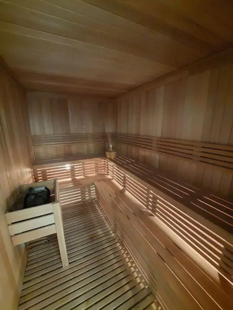 Дубай: Brand New Modern Studio, Burj Khalifa View Pool
