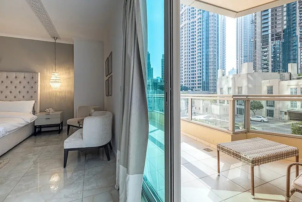 Дубай: Gorgeous 3 bed at Burj Residences