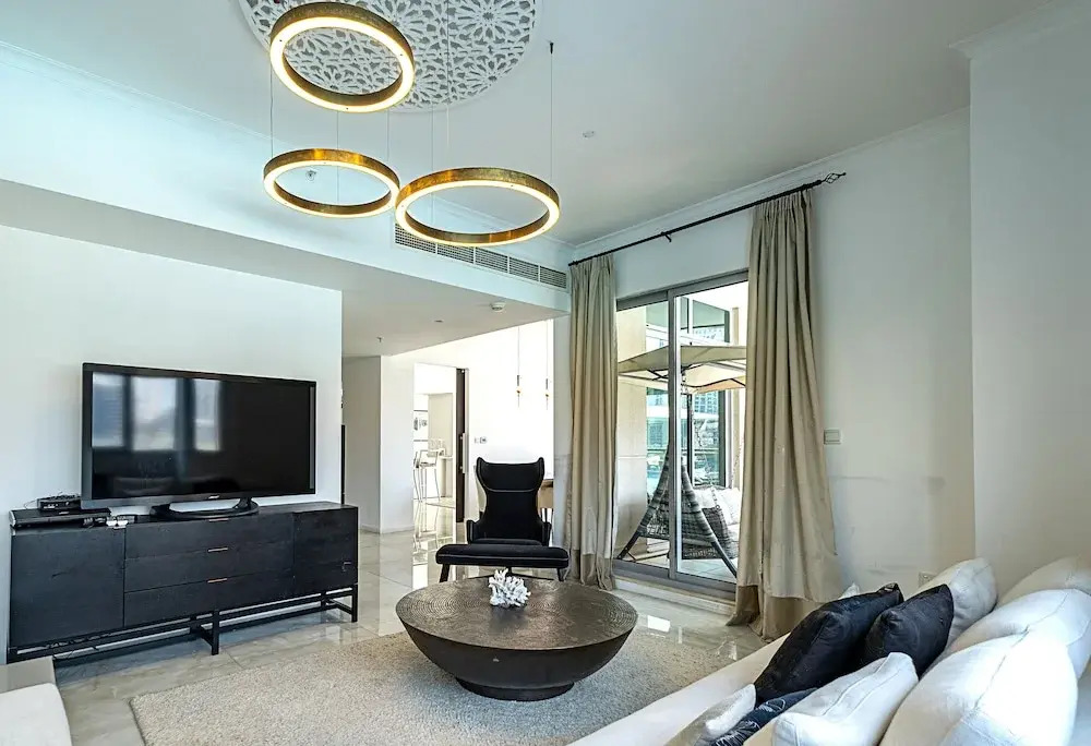 Дубай: Gorgeous 3 bed at Burj Residences