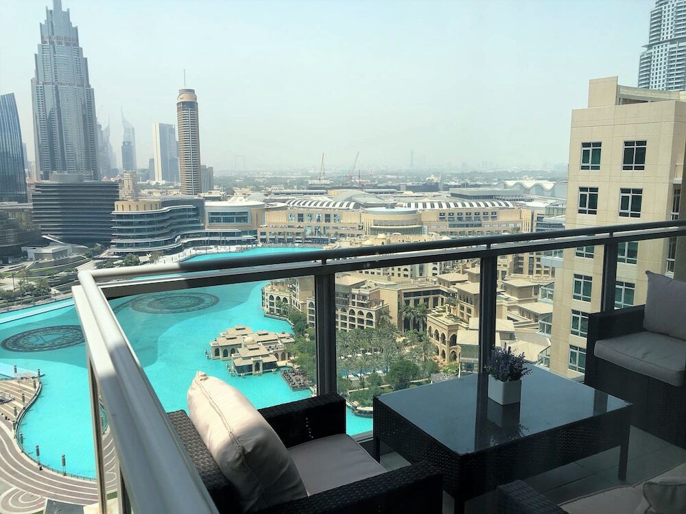 Дубай: Ultimate Stay 4BR Burj Khalifa view