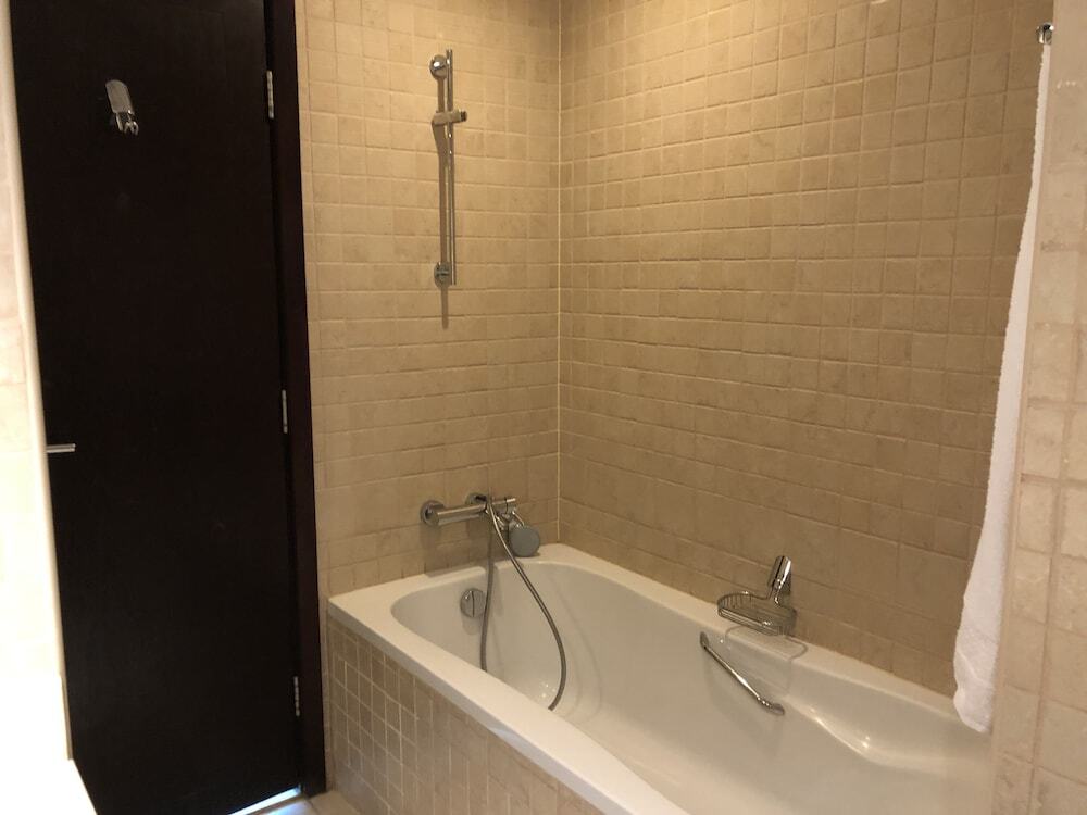 Дубай: Ultimate Stay 4BR Burj Khalifa view