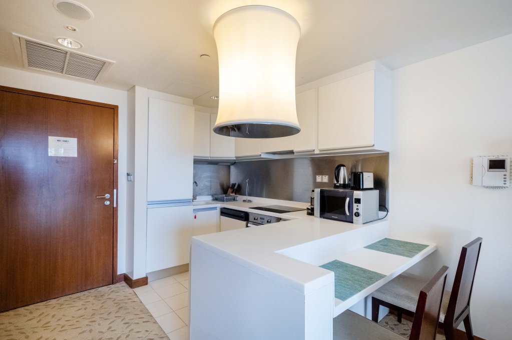 Дубай: Stunning Studio at The Address Dubai Mall