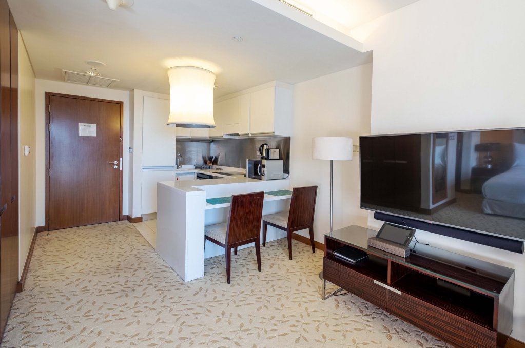 Дубай: Stunning Studio at The Address Dubai Mall