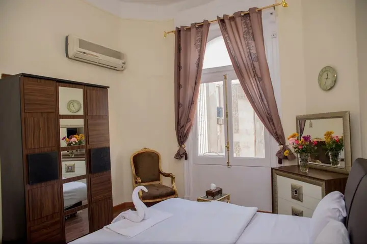 Каир: Grand Talat Harb Plaza