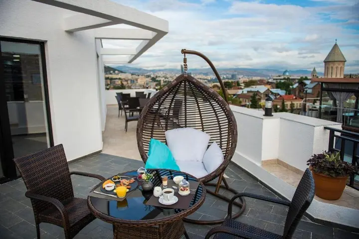 Тбилиси: Hotel Tbilisi Inn Mimino