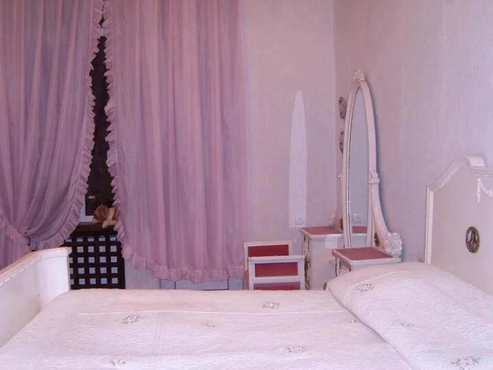 Тбилиси: Royal Apartment In The Center Of Tbilisi On Rustaveli Avenue