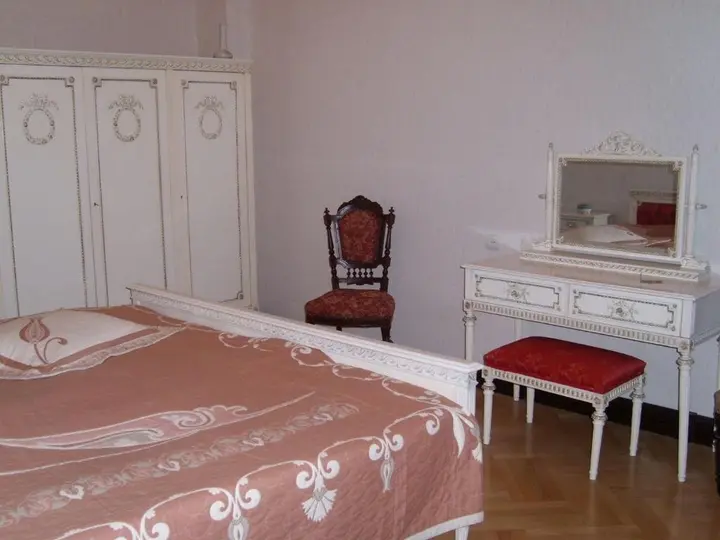Тбилиси: Royal Apartment In The Center Of Tbilisi On Rustaveli Avenue