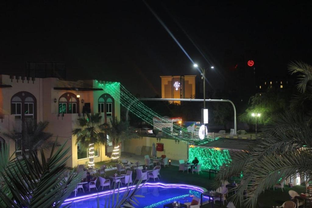 Аджман: Sham Palace Hotel