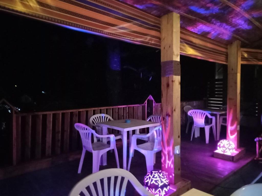 Атолл Алиф-Алиф: Maalhos Thila Inn