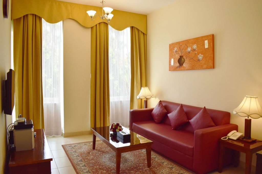 Дубай: Time Dunes Hotel Apartments Al Qusais
